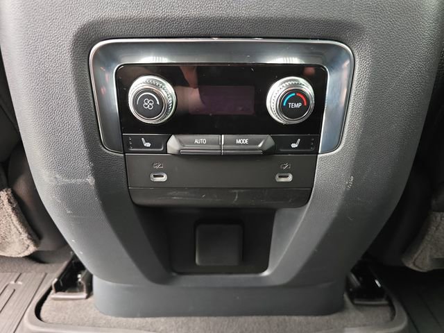 Used 2021 GMC Yukon XL Denali image 37