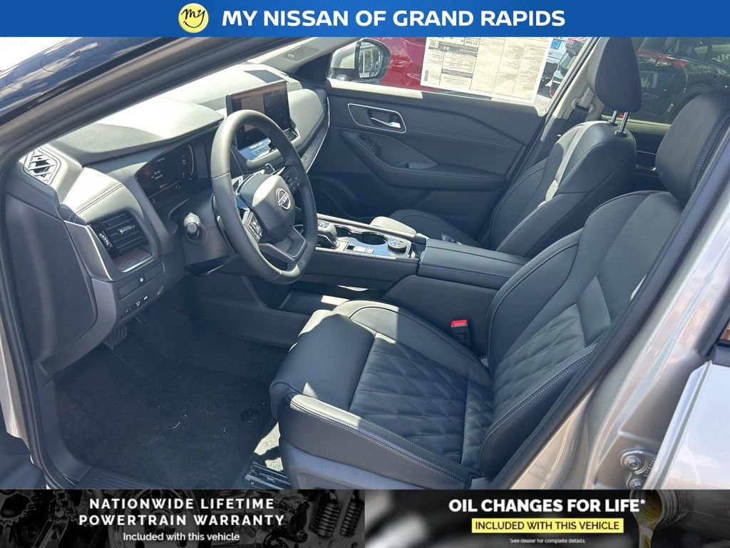 New 2026 Nissan Rogue Platinum AWD/4WD image 12