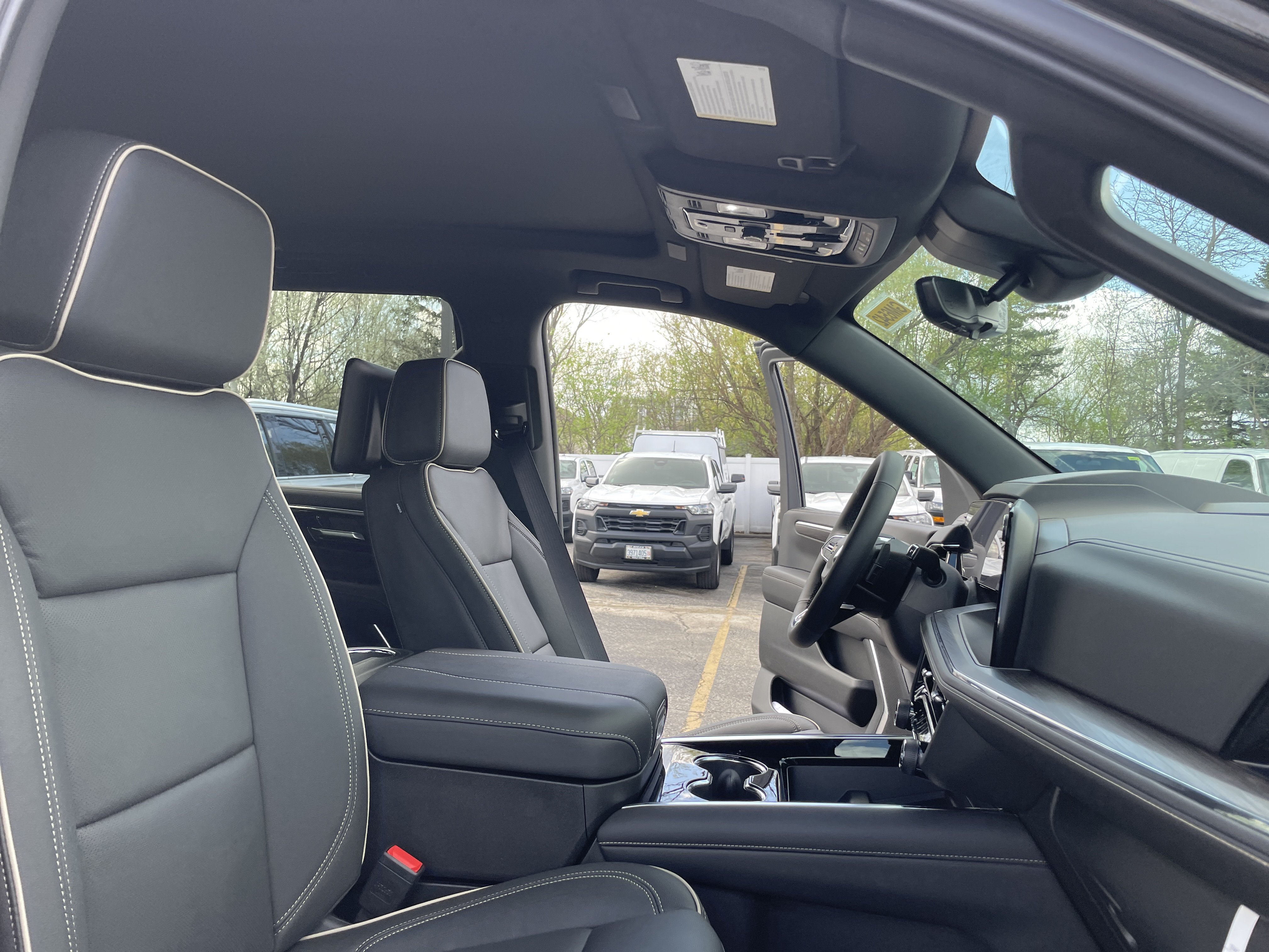 New 2026 Chevrolet Tahoe Premier AWD/4WD image 33