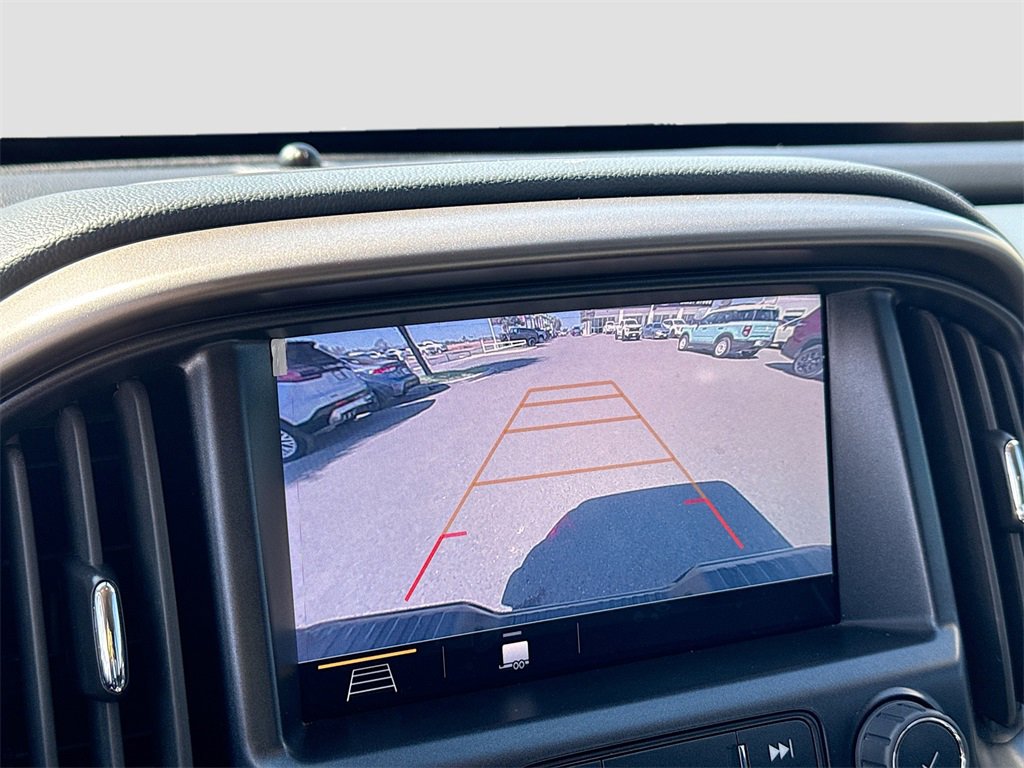 Used 2022 Chevrolet Colorado Z71 image 16