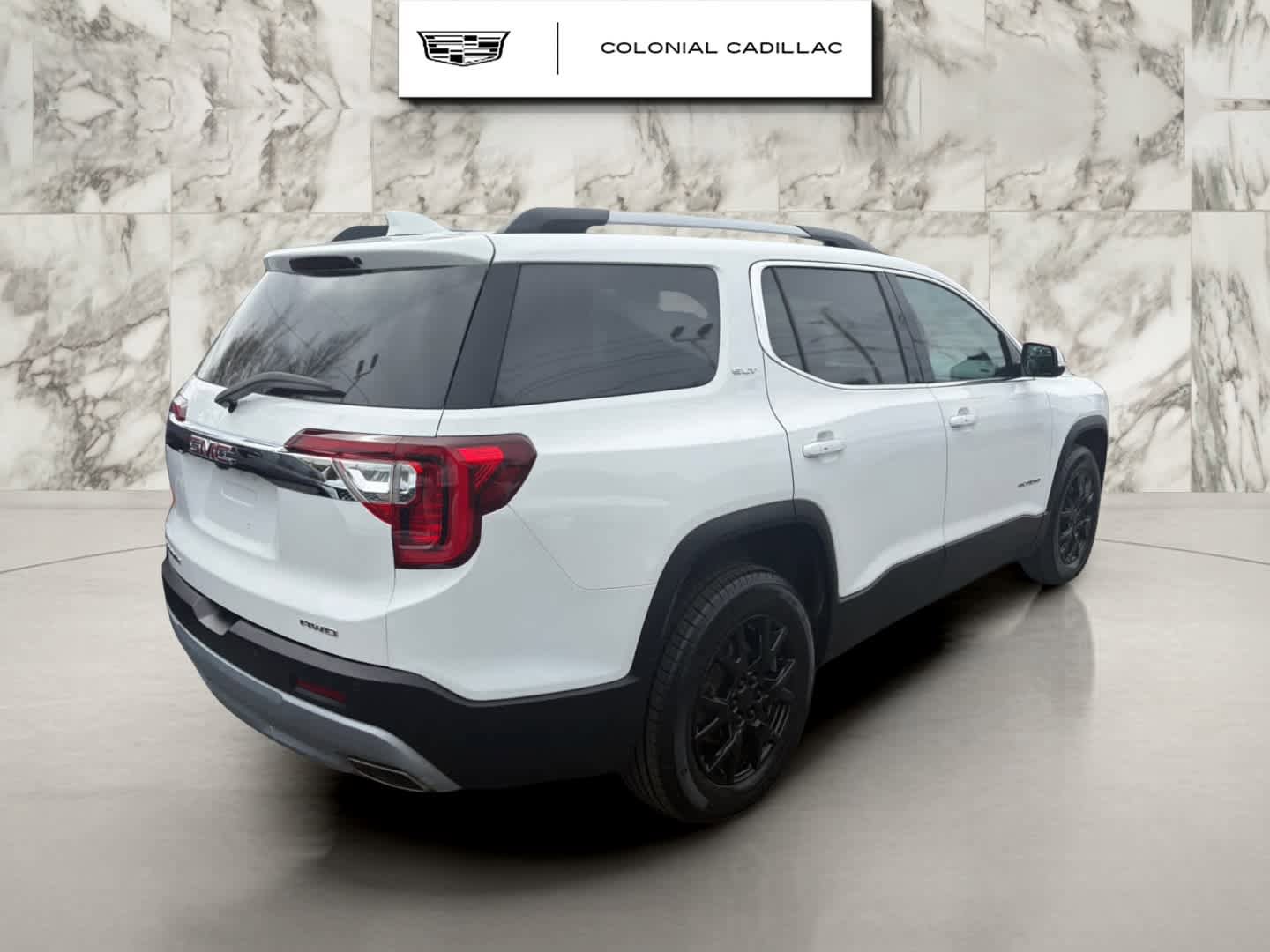 Used 2021 GMC Acadia SLT w/ Technology Package AWD/4WD image 5