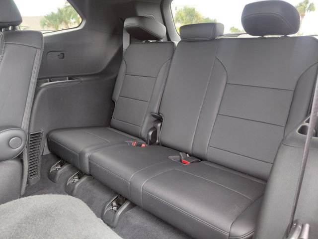 New 2025 Buick Enclave Preferred w/ Power Package AWD/4WD image 15