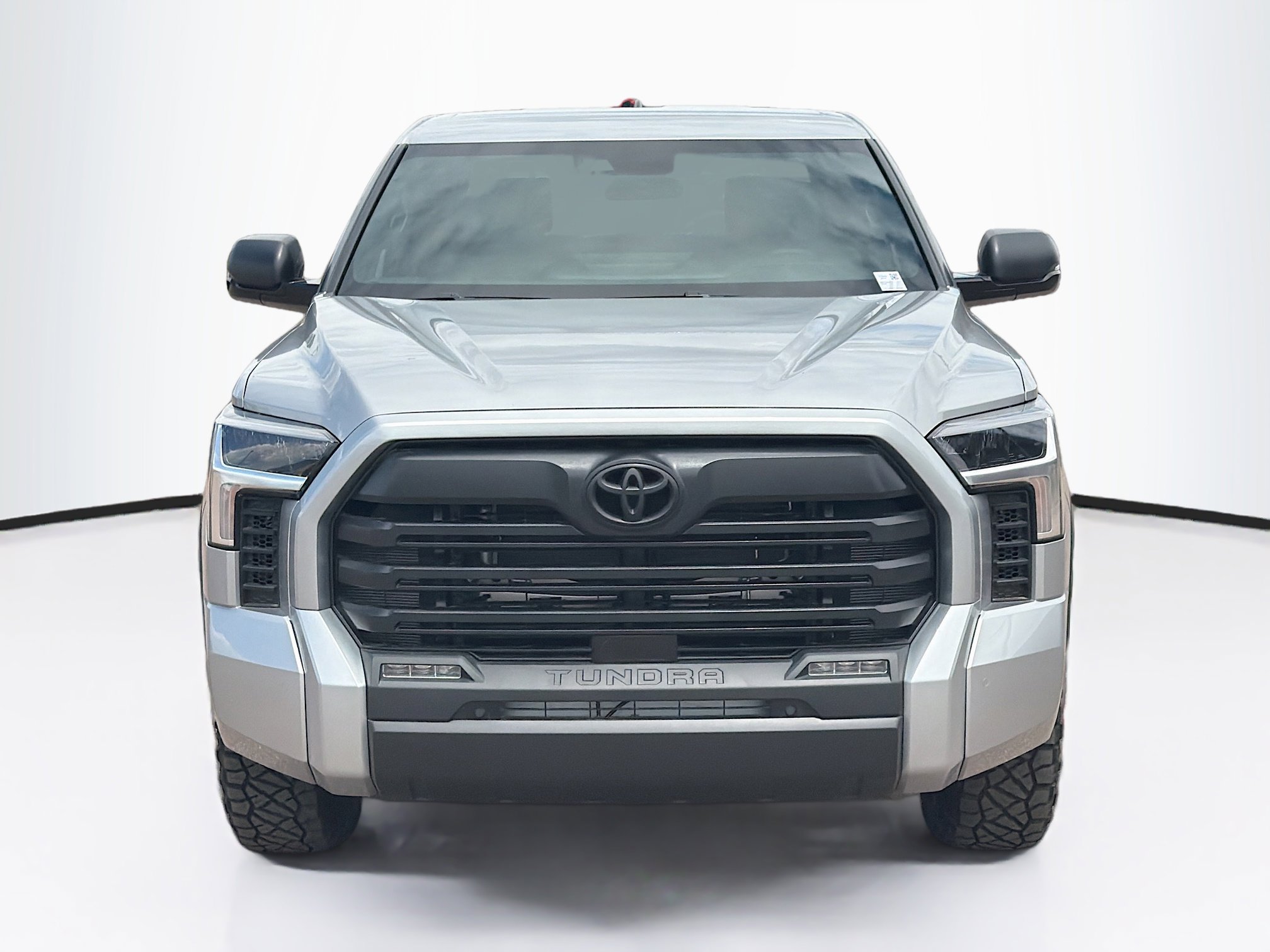 Used 2026 Toyota Tundra SR5 w/ SR5 Premium Package AWD/4WD image 2