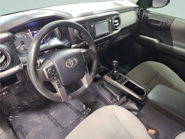 Used 2019 Toyota Tacoma SR5 AWD/4WD image 22