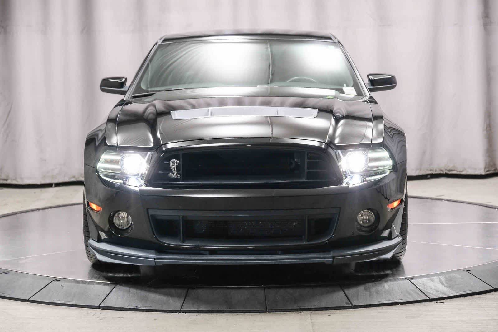 Used 2014 Ford Mustang Shelby GT500 w/ Equipment Group 821A RWD image 6