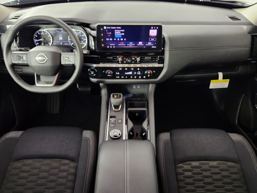 New 2026 Nissan Pathfinder SV w/ SV Premium Package AWD/4WD image 13
