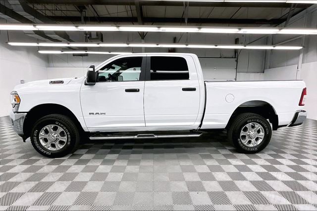 Used 2024 RAM 2500 Big Horn AWD/4WD image 14