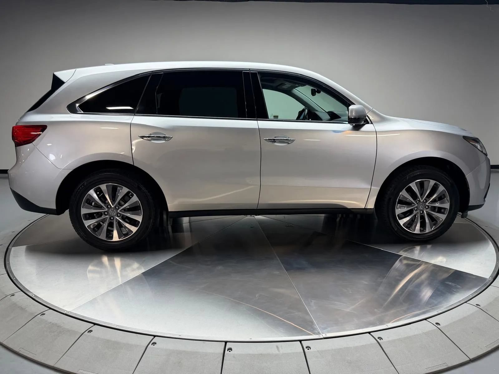 Used 2014 Acura MDX w/ Technology Package FWD image 6