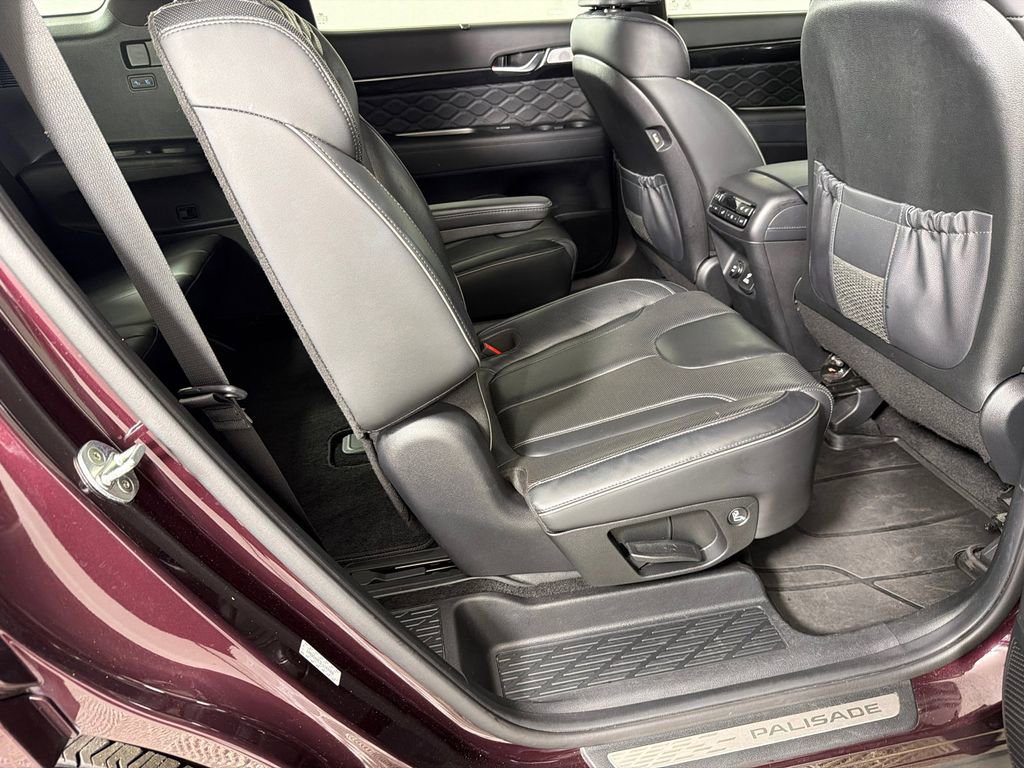 Used 2020 Hyundai Palisade Limited FWD image 17