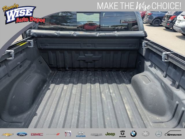 Used 2017 Chevrolet Colorado Z71 AWD/4WD image 20