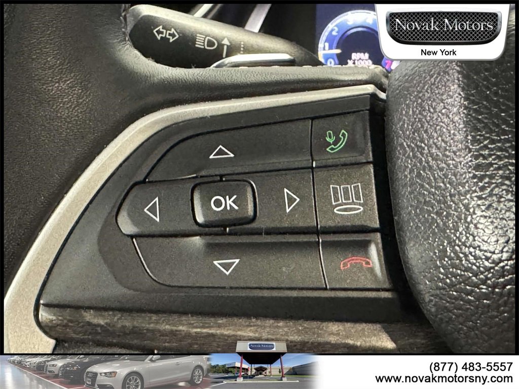 Used 2022 Jeep Grand Cherokee L Limited image 17