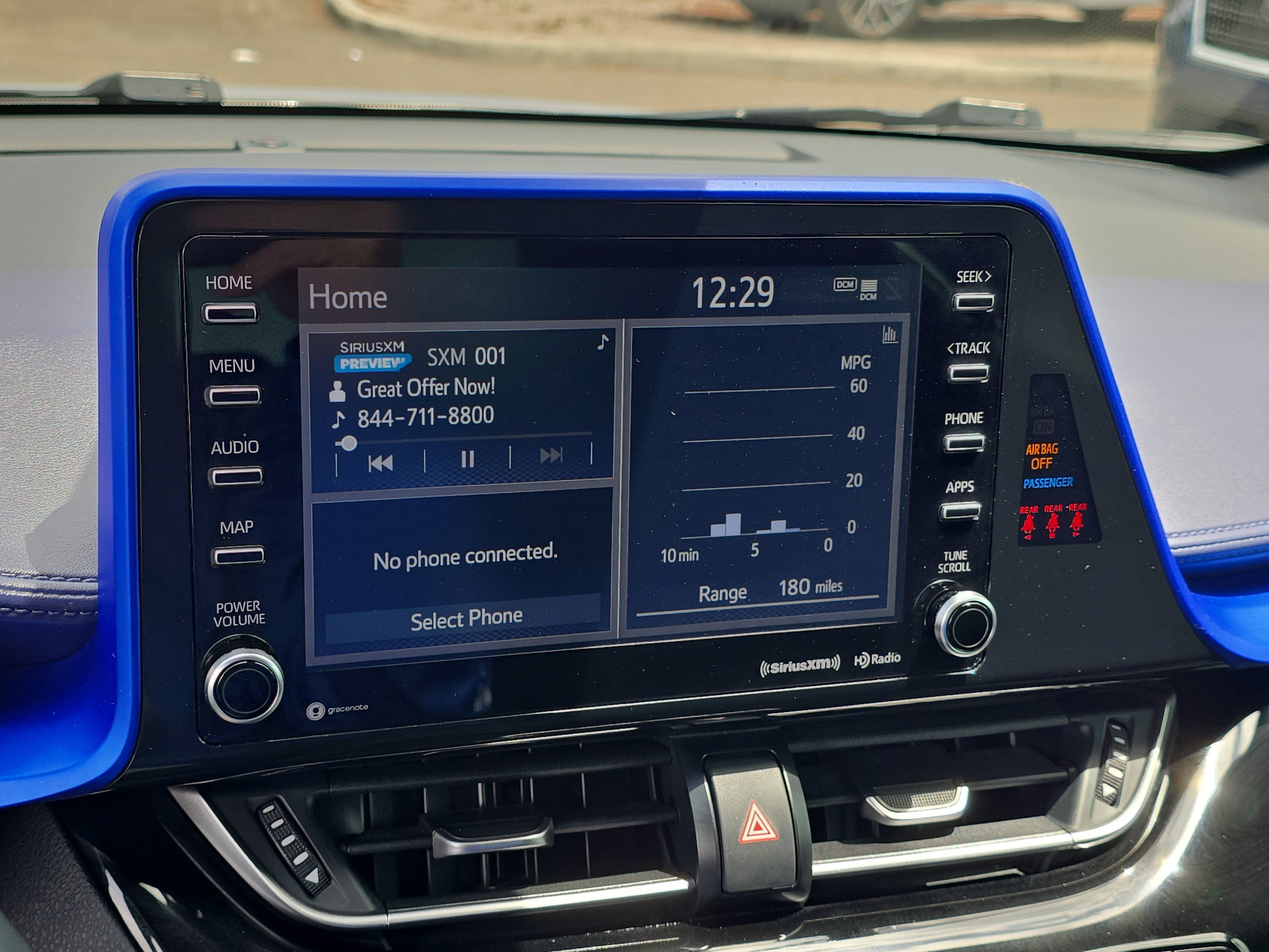 Used 2020 Toyota C-HR XLE FWD image 23