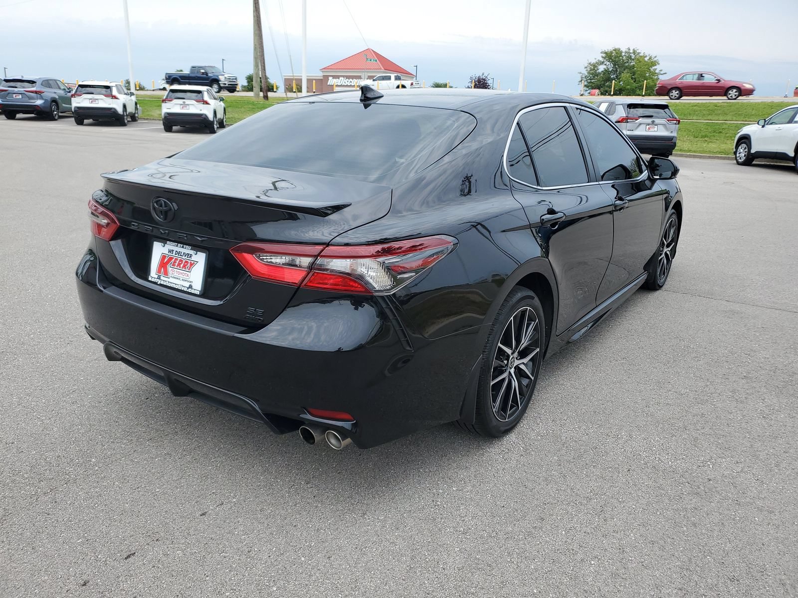 Certified 2023 Toyota Camry SE AWD/4WD image 4