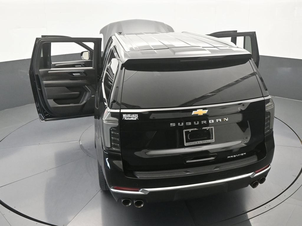 Used 2026 Chevrolet Suburban Premier AWD/4WD image 76