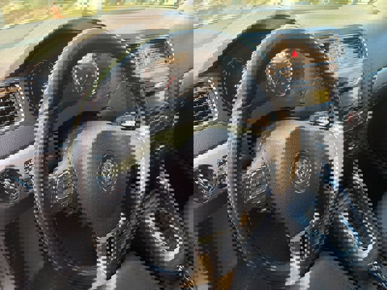 Used 2012 Volkswagen Jetta TDI image 3