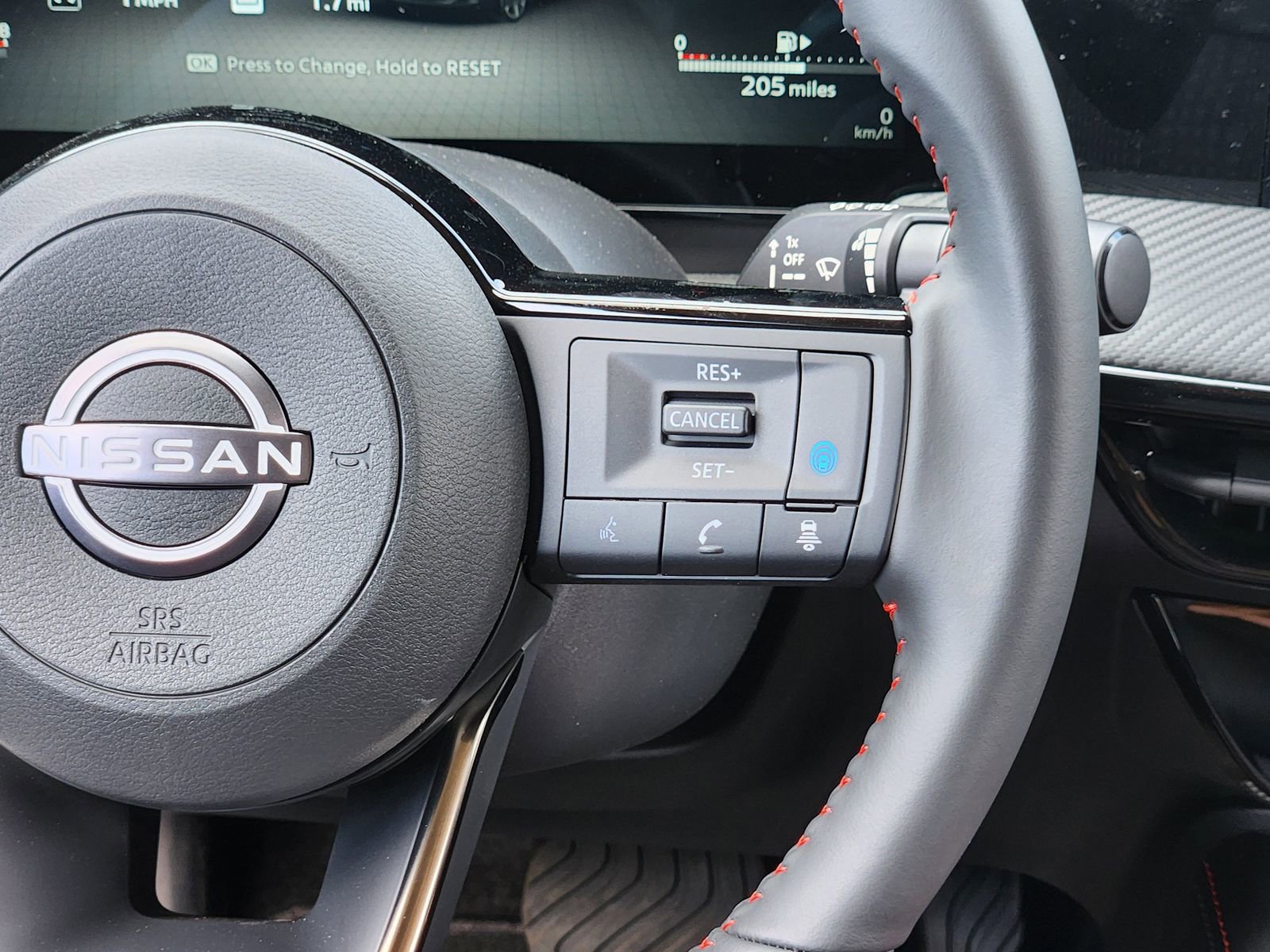 New 2026 Nissan Kicks SR w/ Illumination Package image 25