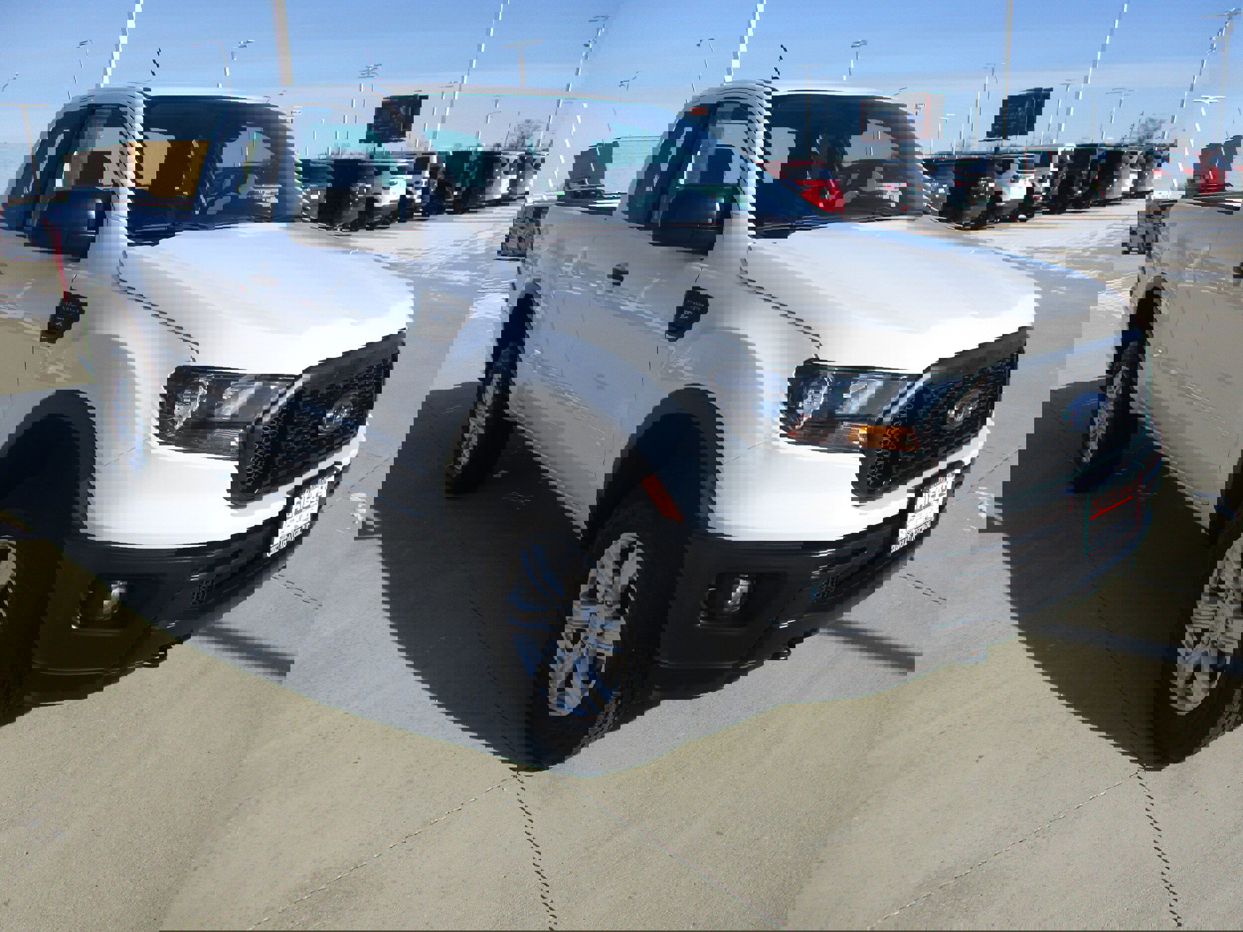 Used 2019 Ford Ranger XL w/ Equipment Group 101A Mid image 9