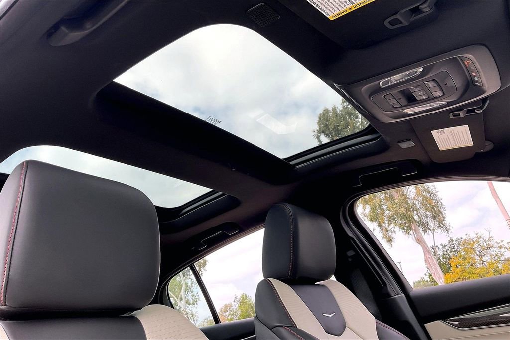 Used 2025 Cadillac CT5 Sport image 13