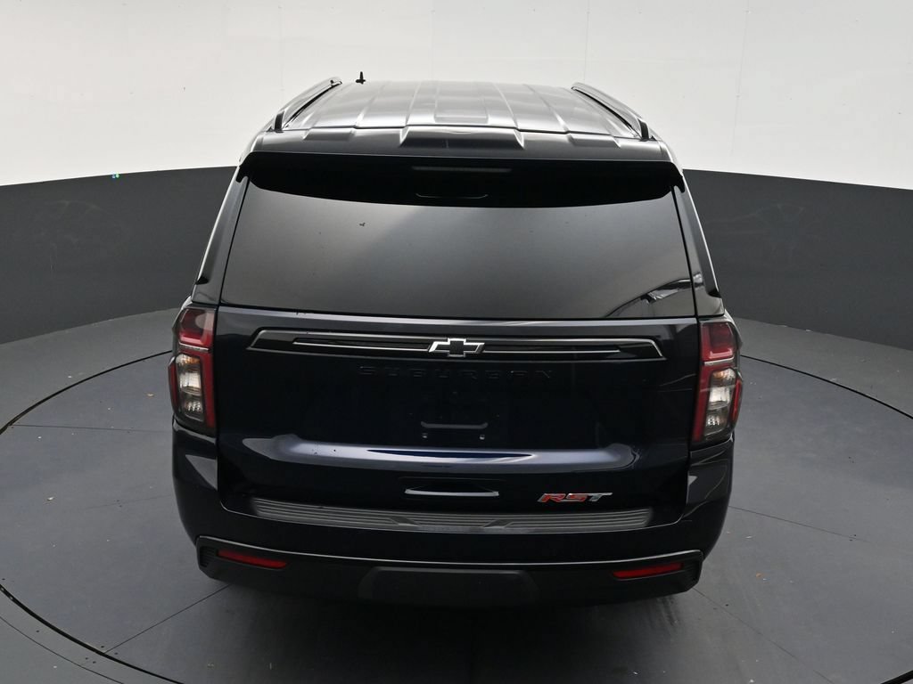 Used 2024 Chevrolet Suburban RST w/ Luxury Package RWD image 15