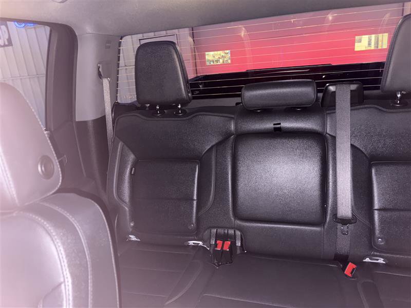 Used 2025 GMC Sierra 1500 SLT AWD/4WD image 26