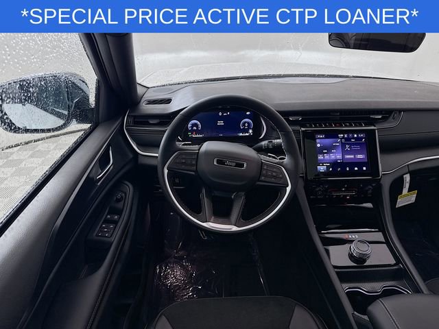 New 2025 Jeep Grand Cherokee Altitude image 22