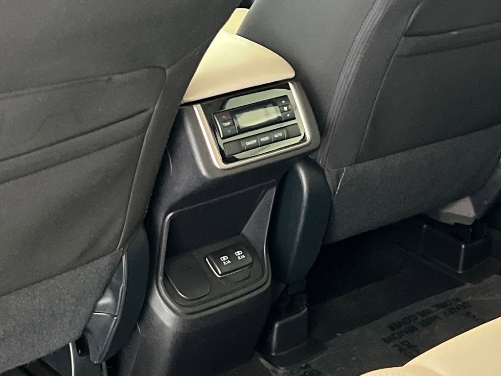 Used 2019 Subaru Ascent Premium AWD/4WD image 37