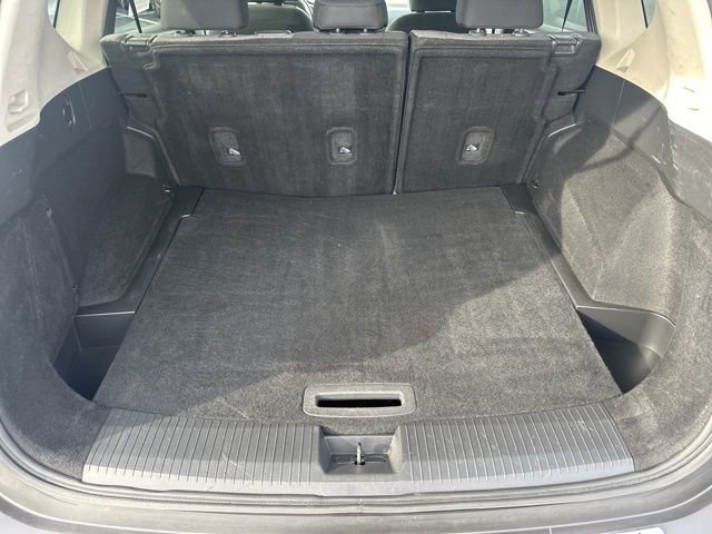 Used 2022 Nissan Rogue SV image 26