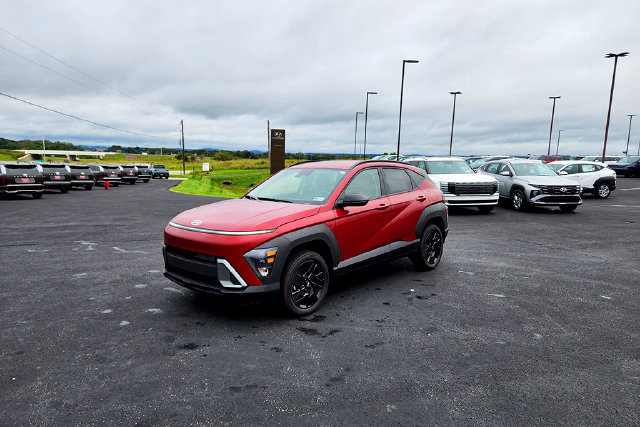 New 2026 Hyundai Kona SEL Sport AWD/4WD image 3