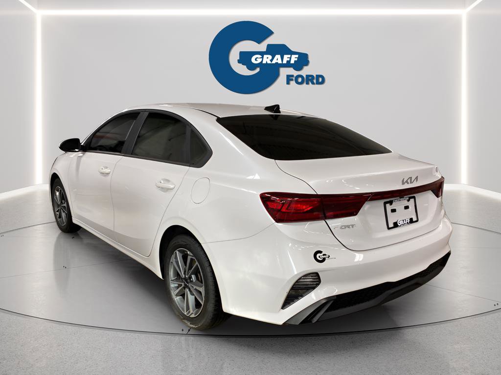 Used 2024 Kia Forte LXS FWD image 4