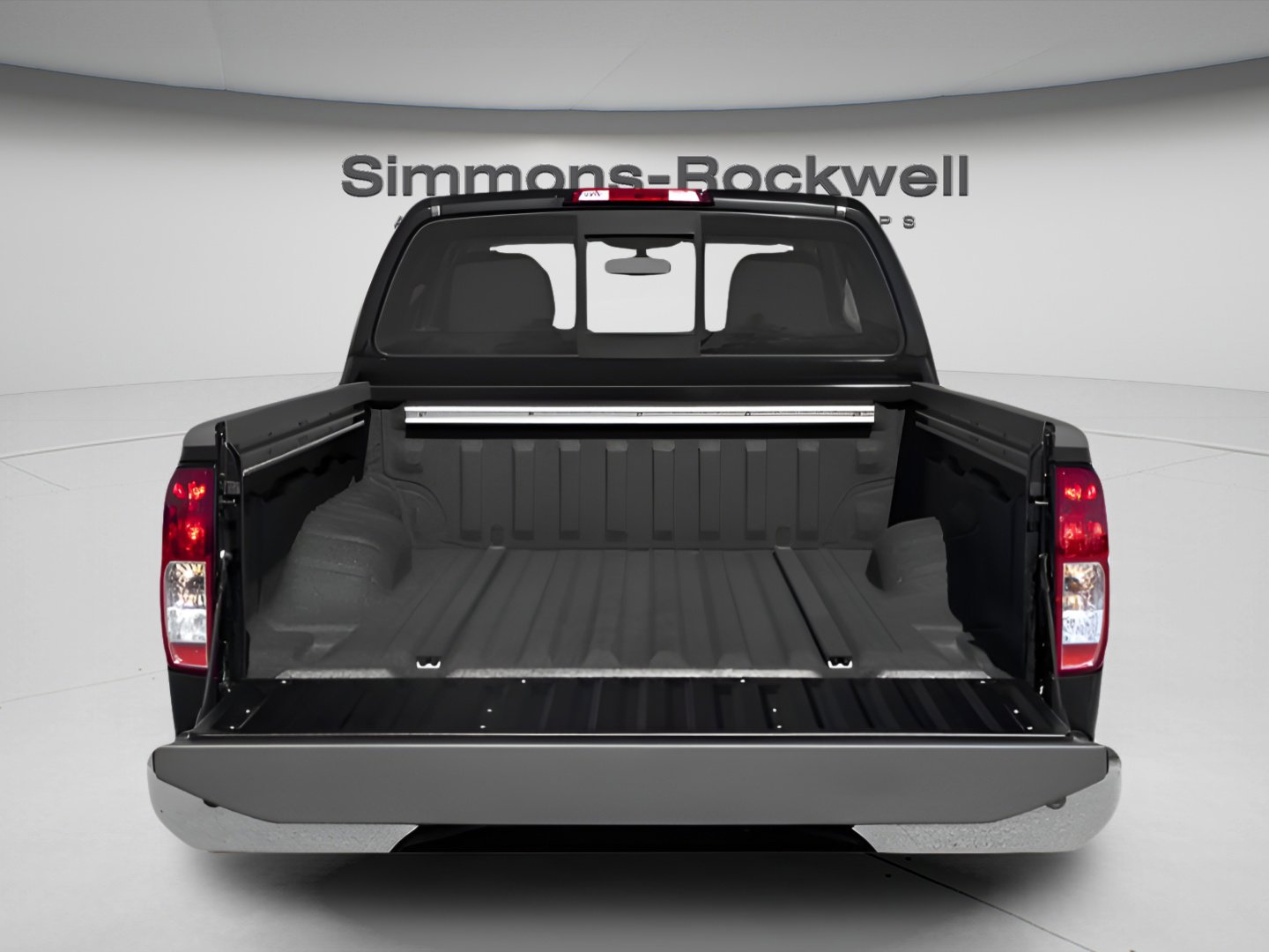 Used 2019 Nissan Frontier SV image 26