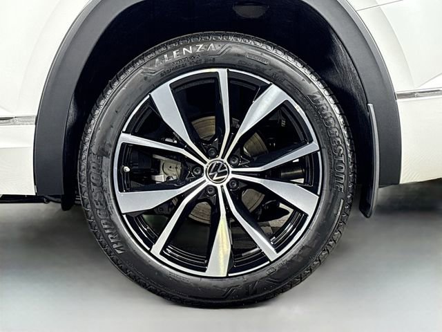 New 2026 Volkswagen Atlas SEL Premium R-Line image 34