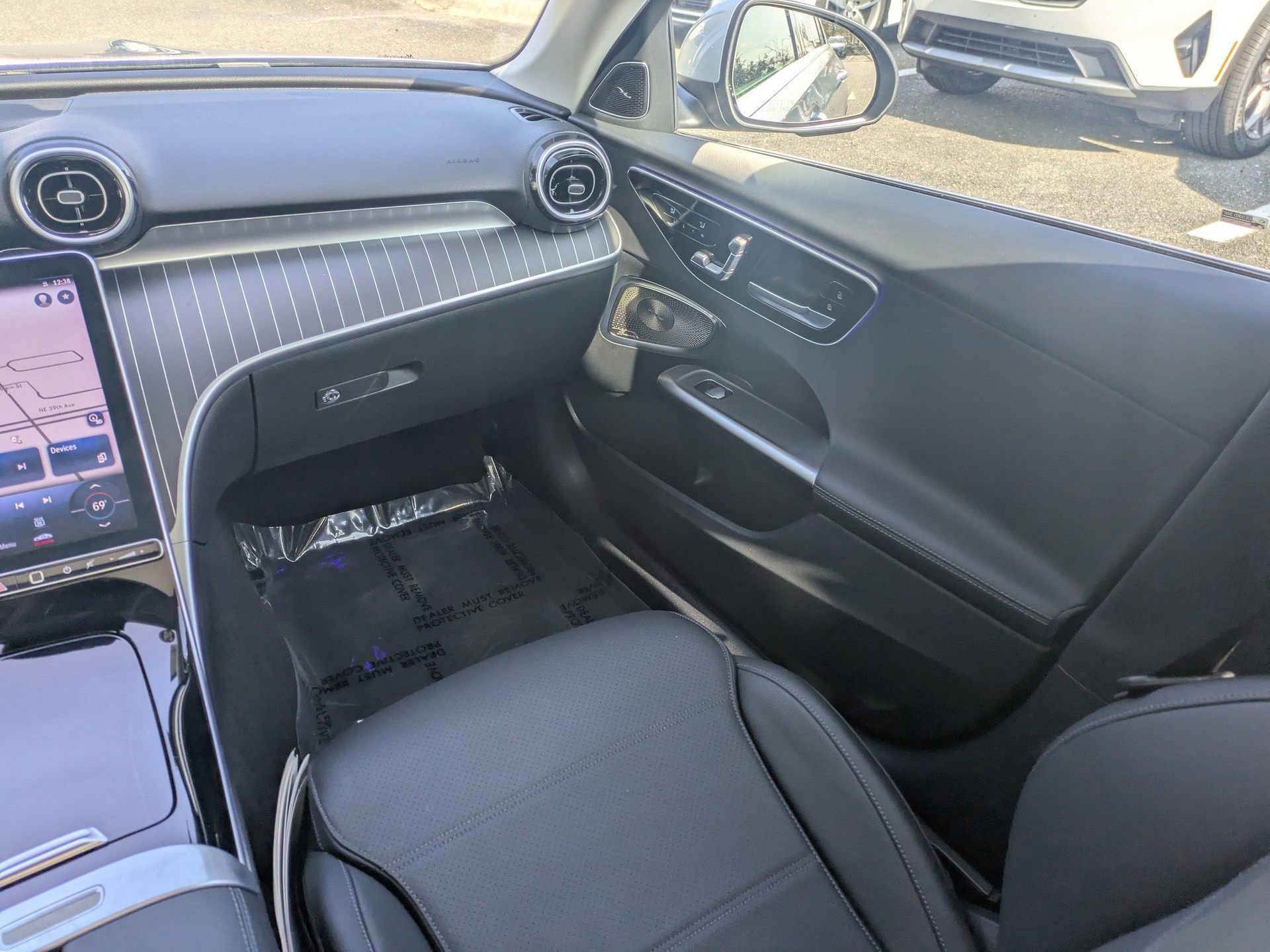 Used 2024 Mercedes-Benz C 300 Sedan image 16