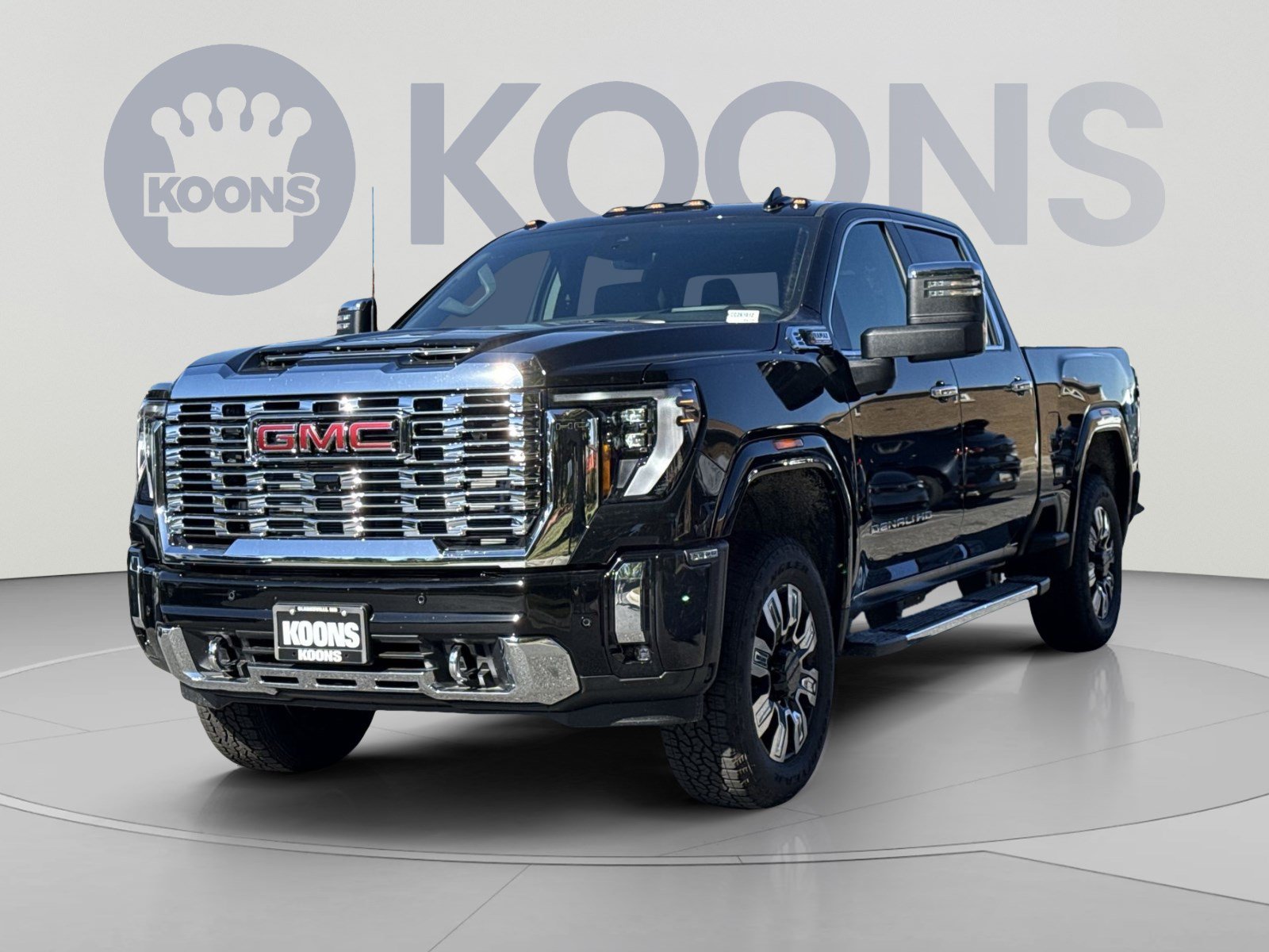 New 2026 GMC Sierra 2500 Denali w/ Denali Reserve Package AWD/4WD image 1