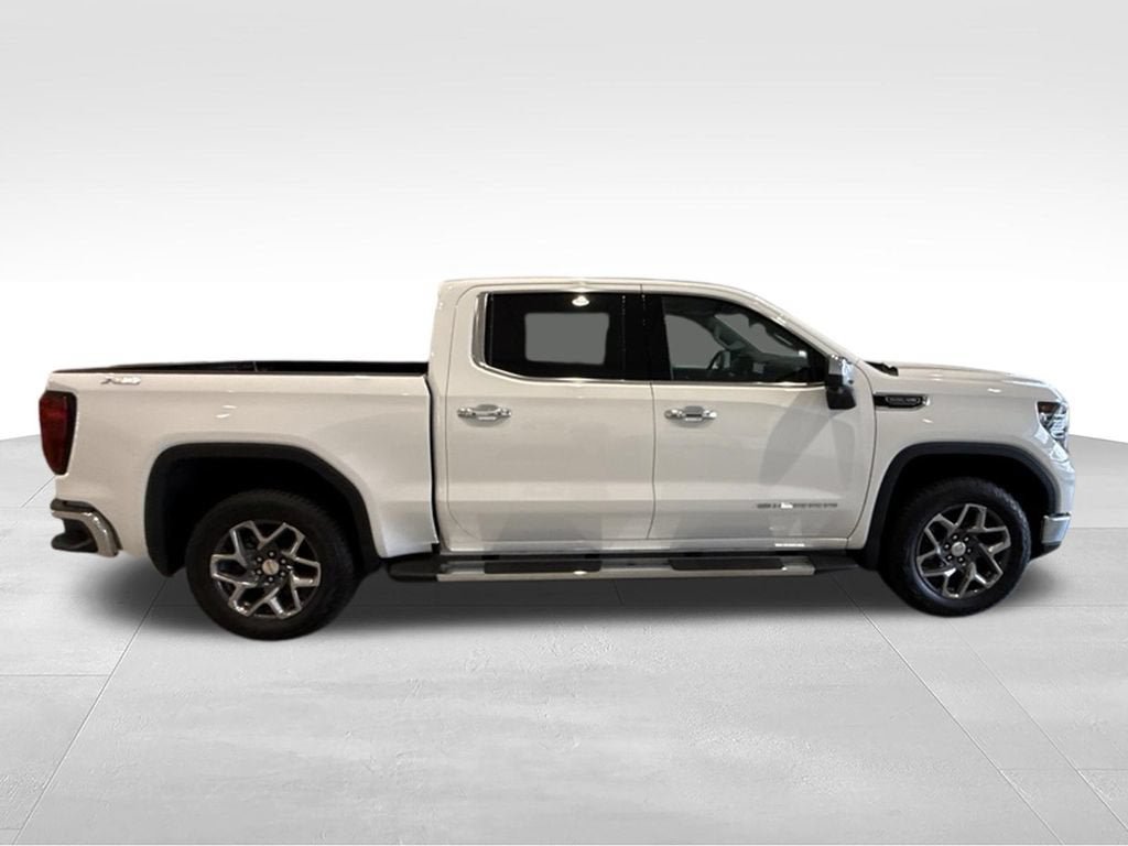 New 2026 GMC Sierra 1500 SLT w/ SLT Premium Plus Package AWD/4WD image 8