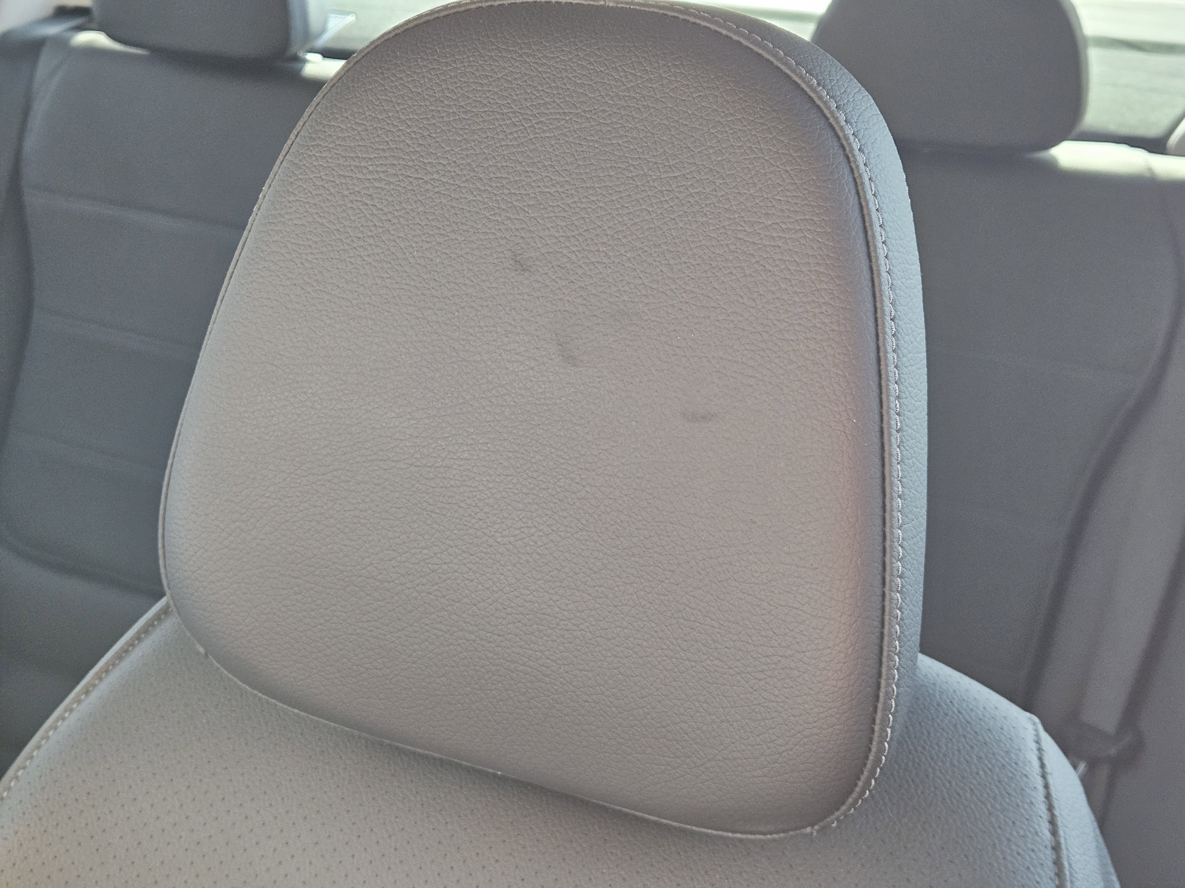 Used 2025 Mercedes-Benz C 300 Sedan image 14