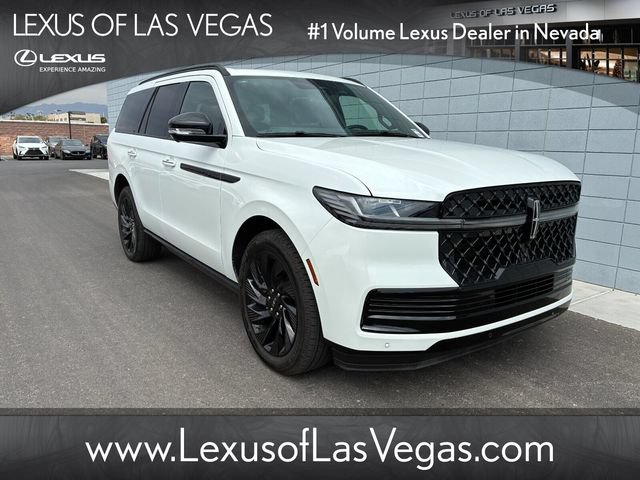 Used 2026 Lincoln Navigator Reserve w/ Jet Appearance Package AWD/4WD image 1