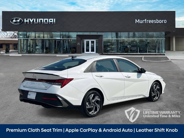 Certified 2025 Hyundai Elantra SEL FWD image 5