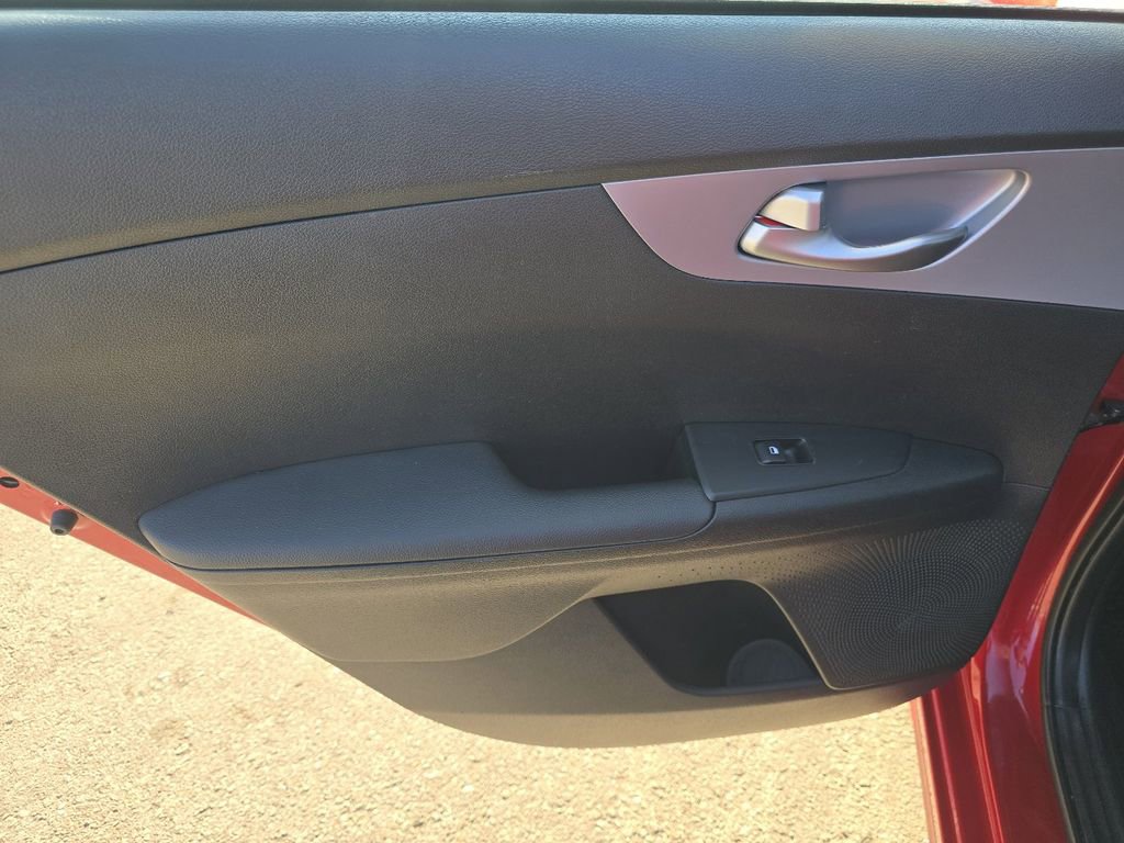 Used 2024 Kia Forte LXS image 20