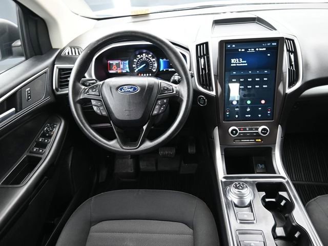 Used 2021 Ford Edge SE image 27