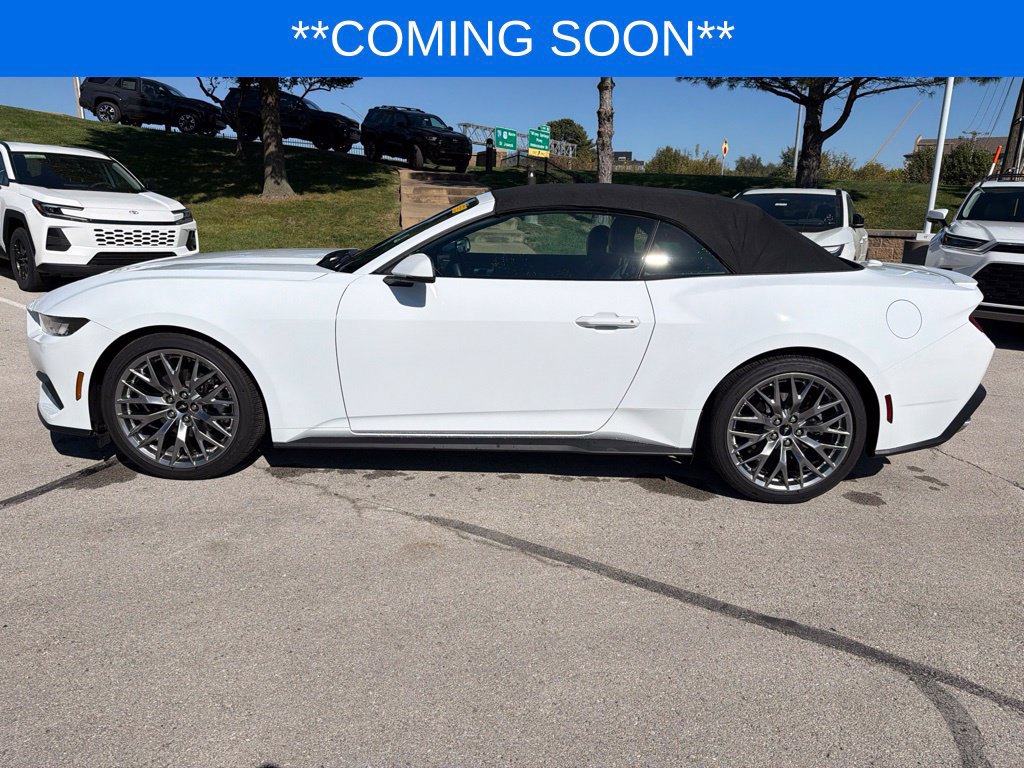 Used 2024 Ford Mustang Premium RWD image 10