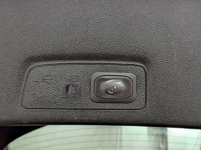 Used 2017 Lincoln MKC Select AWD/4WD image 22