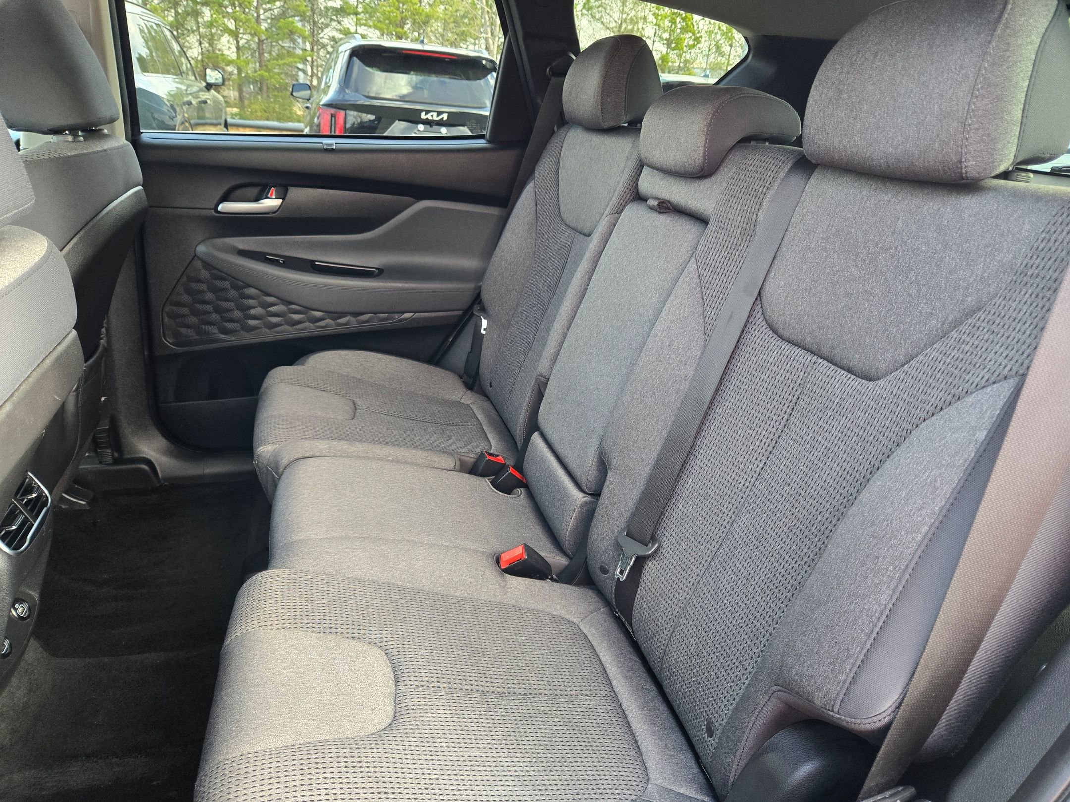 Used 2021 Hyundai Santa Fe SEL w/ Convenience Package image 32