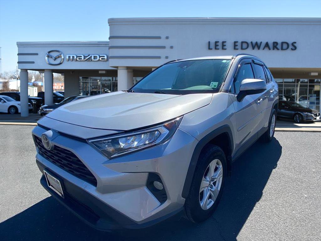 Used 2021 Toyota RAV4 XLE w/ XLE Grade Weather Package image 1