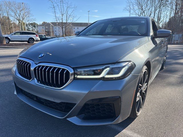 Certified 2022 BMW 540i w/ Executive Package image 9