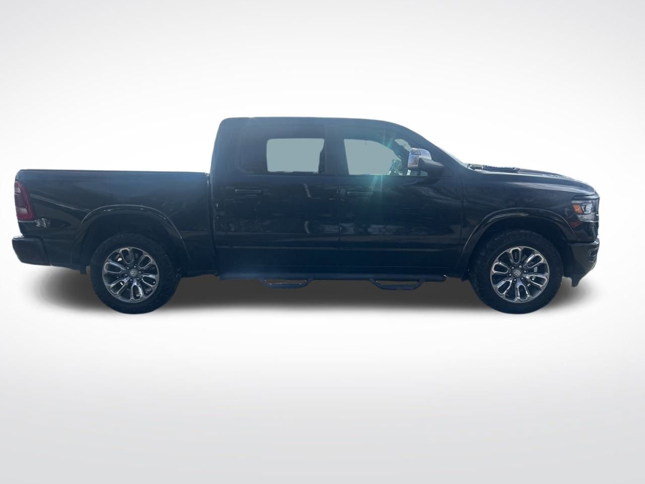 Used 2019 RAM 1500 Laramie image 10