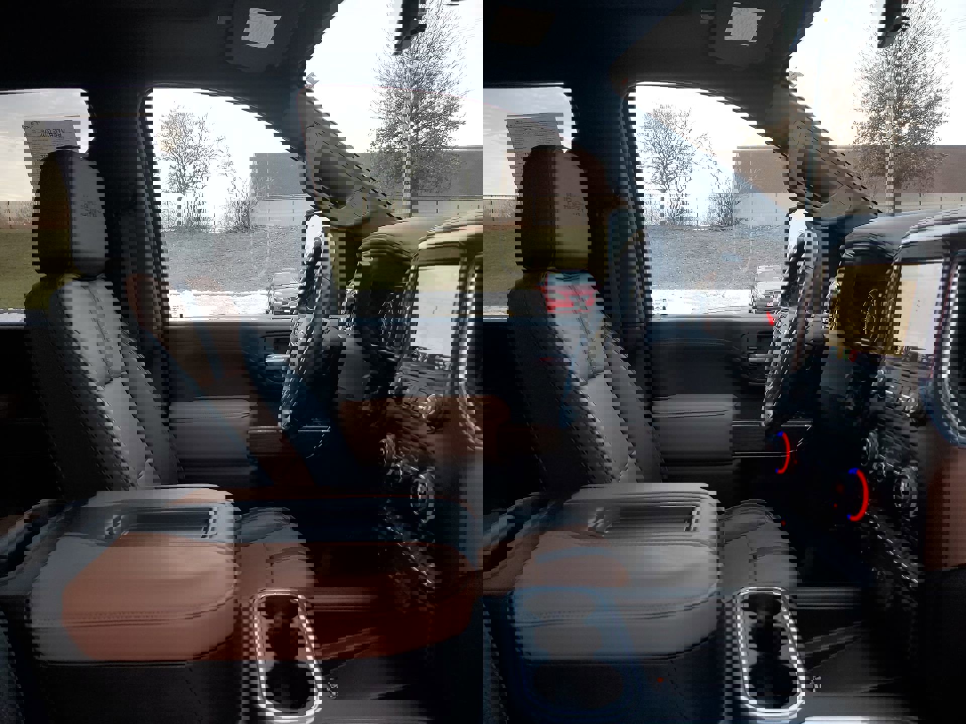 Used 2021 Chevrolet Silverado 3500 High Country image 35