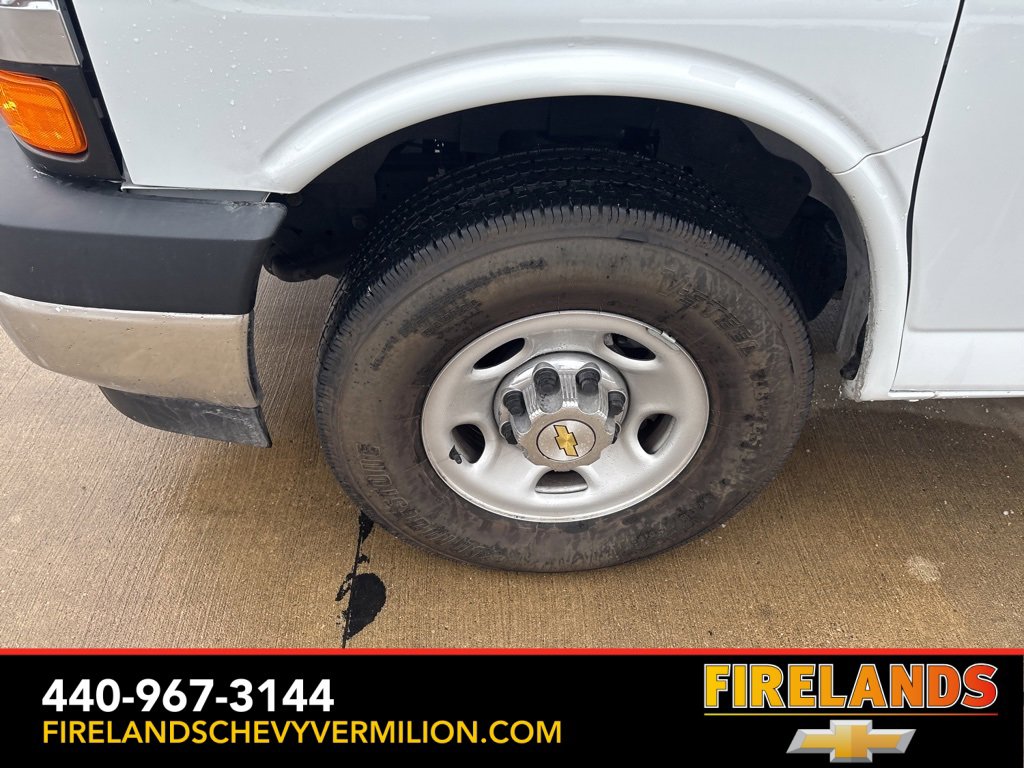 Used 2024 Chevrolet Express 3500 LT w/ LT Preferred Equipment Group image 46
