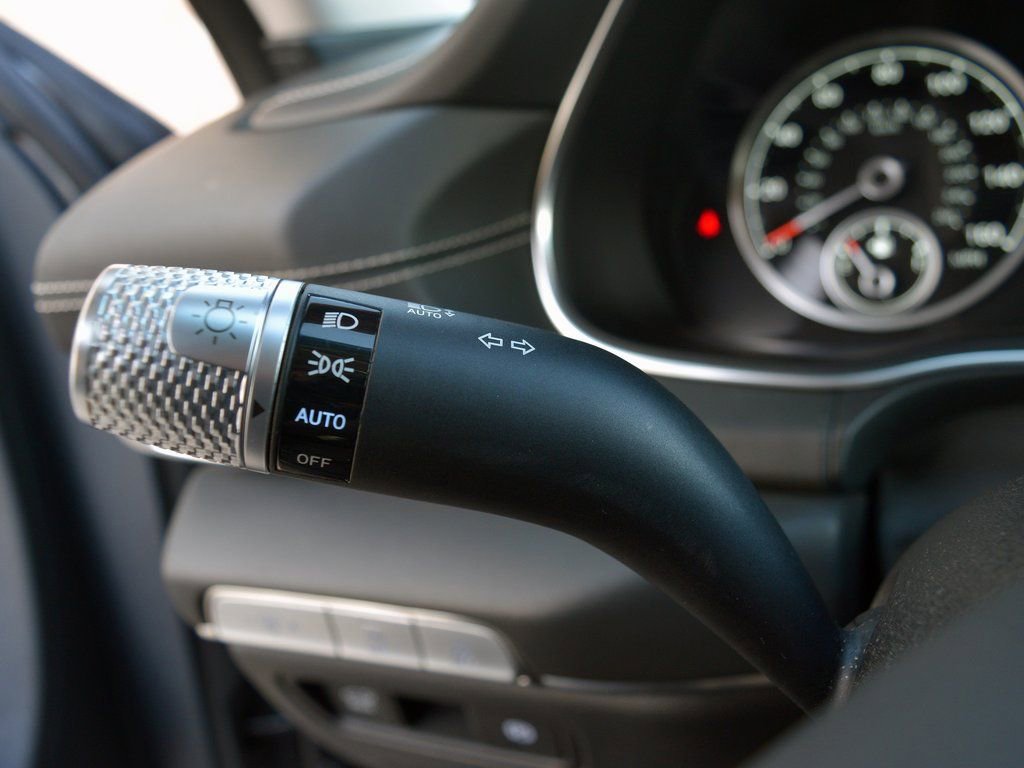 Used 2024 Genesis GV80 3.5T image 19