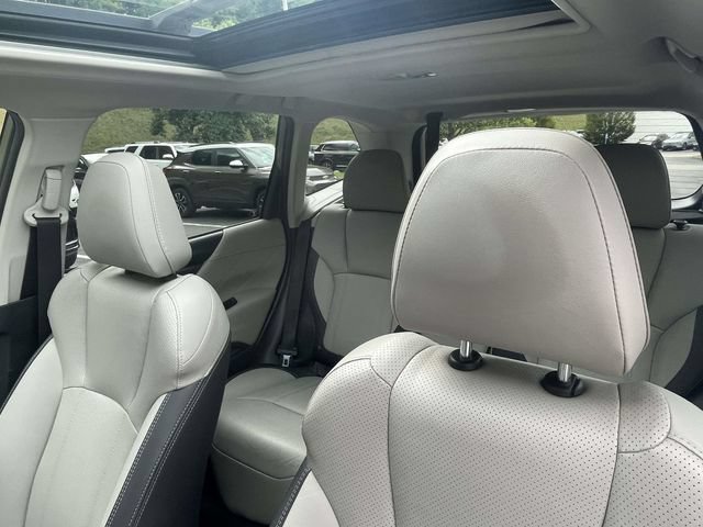 Used 2020 Subaru Forester Limited w/ Popular Package #3 AWD/4WD image 15