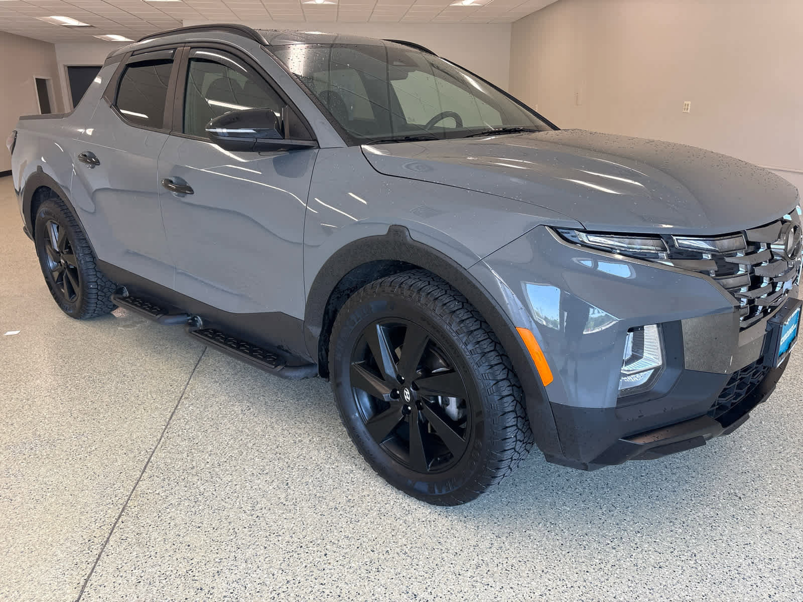 Used 2023 Hyundai Santa Cruz Night AWD/4WD image 3